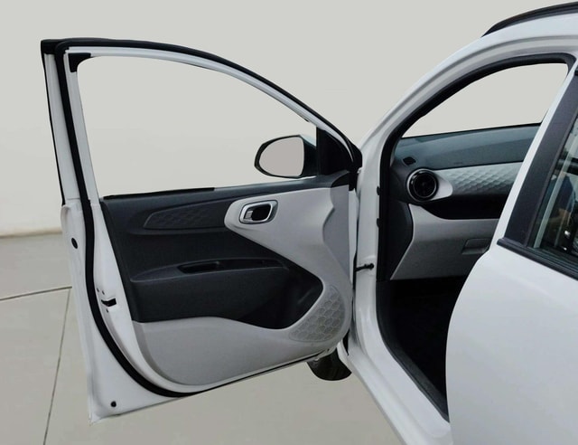 View Hyundai Grand i10 Nios Image 31 Used Hyundai Grand i10 Nios Image 31