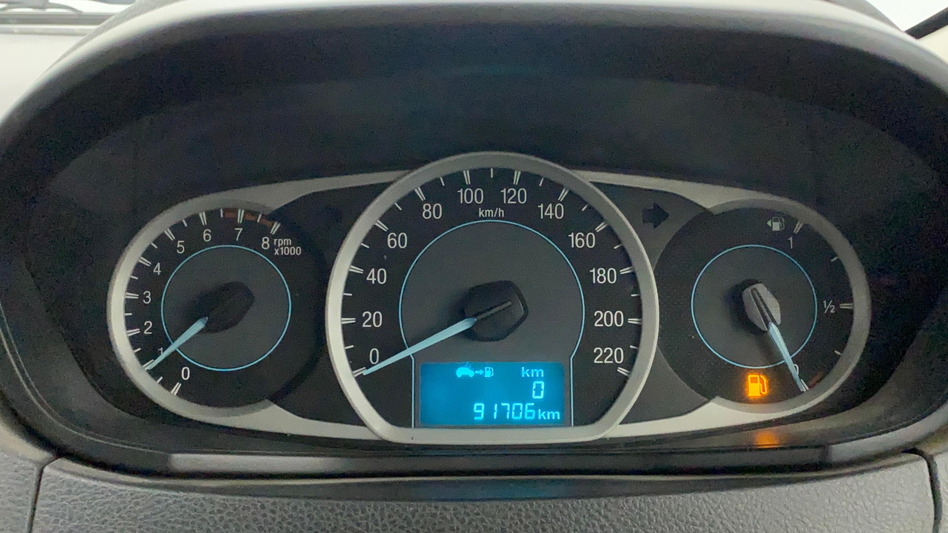 View 2015 Ford Figo Aspire 1.2P Ambiente MT BS IV Image 33 Used 2015 Ford Figo Aspire 1.2P Ambiente MT BS IV Image 33