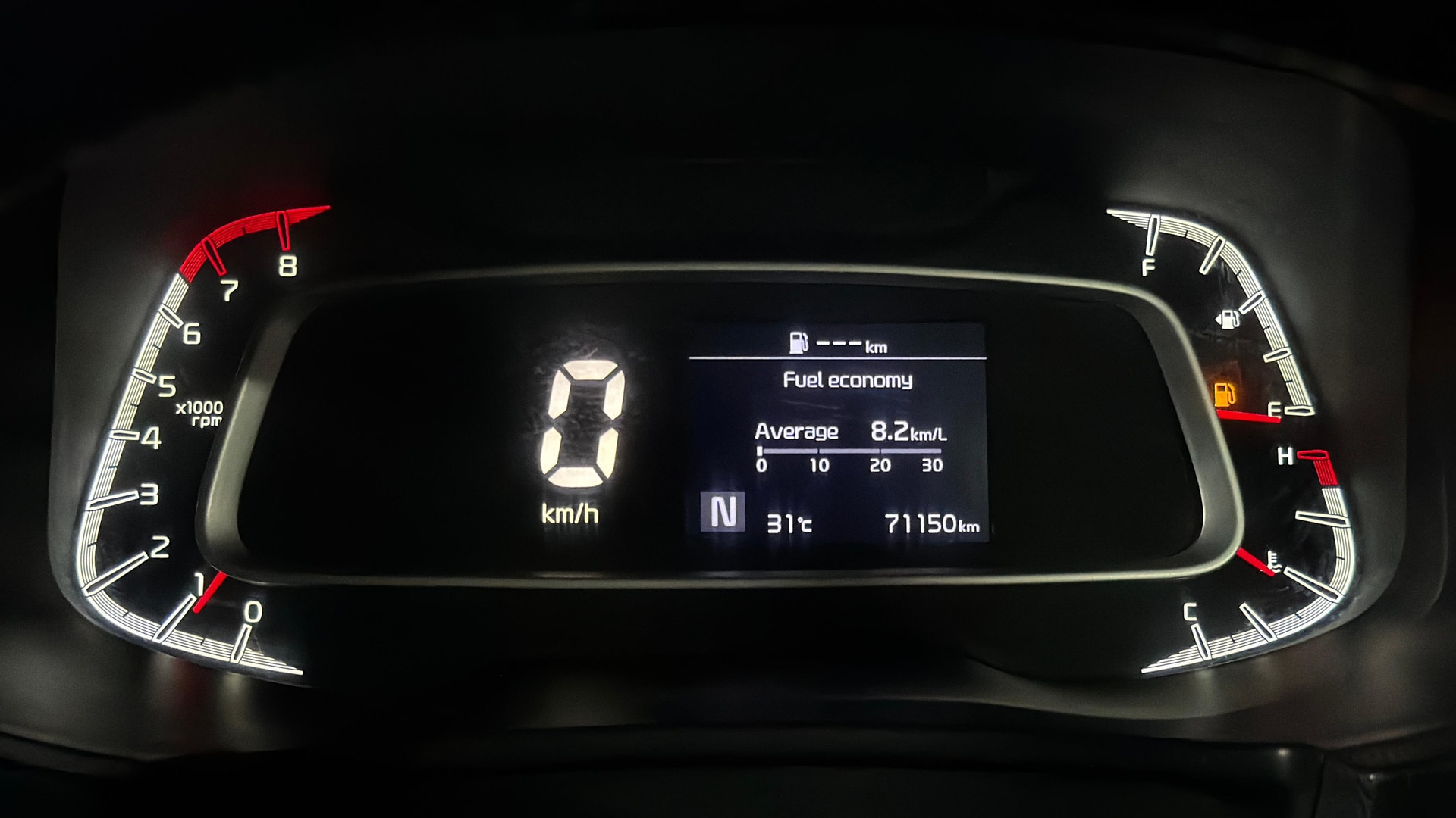 View 2021 Kia Sonet HTX iMT Petrol Image 37 Used 2021 Kia Sonet HTX iMT Petrol Image 37