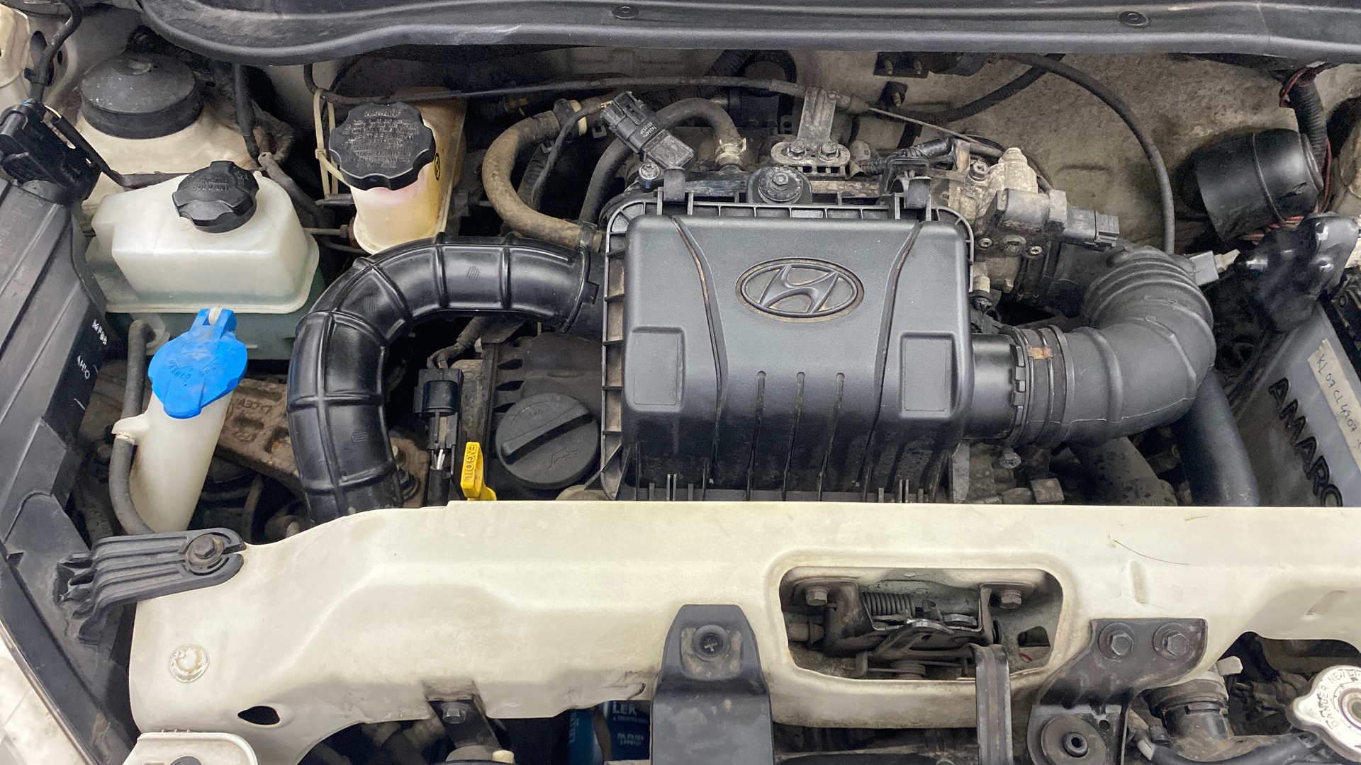 View 2017 Hyundai EON Era Plus Image 3 Used 2017 Hyundai EON Era Plus Image 3