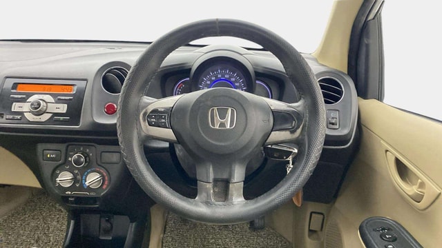View Honda Amaze Image 12 Used Honda Amaze Image 12