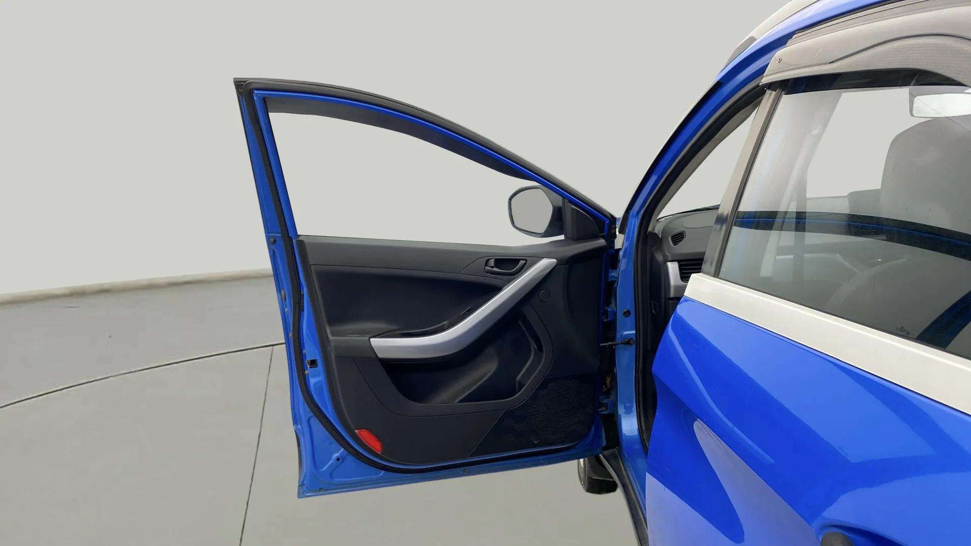 View 2020 Tata Nexon Revotron XE Image 29 Used 2020 Tata Nexon Revotron XE Image 29
