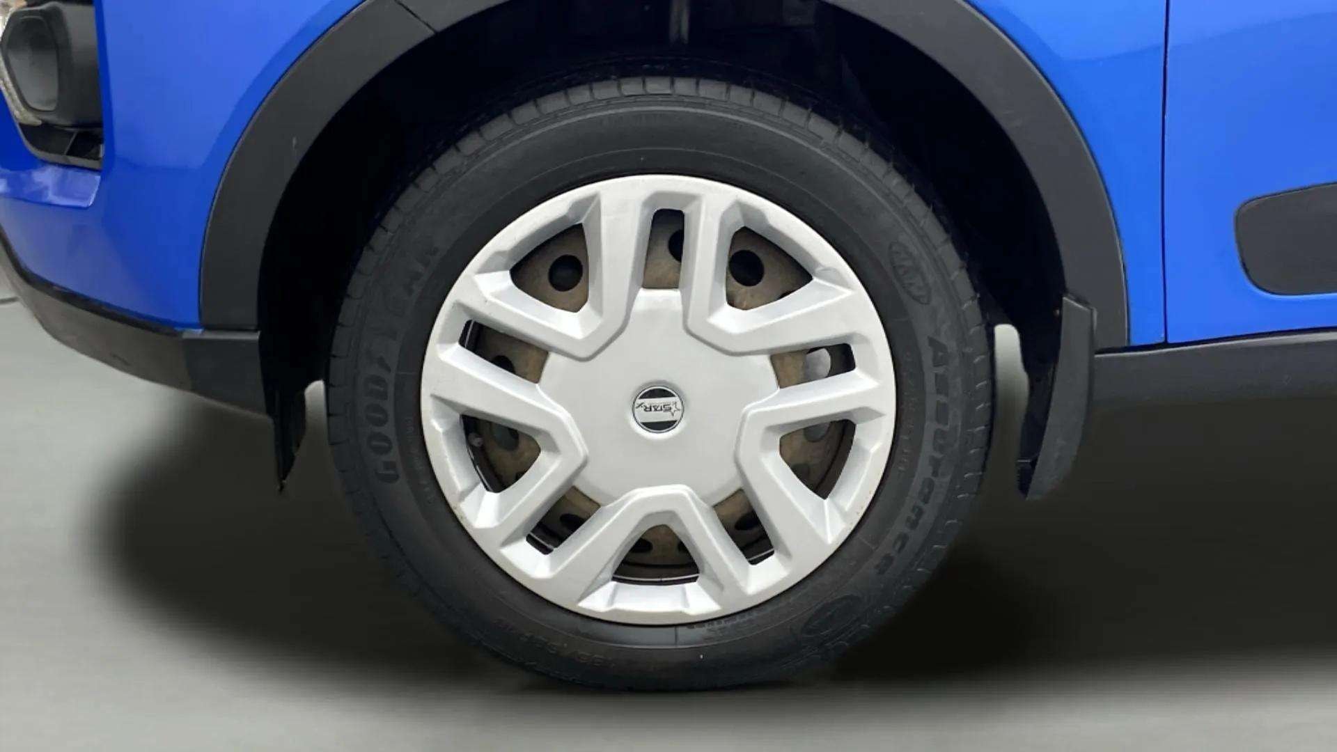 View 2020 Tata Nexon Revotron XE Image 26 Used 2020 Tata Nexon Revotron XE Image 26