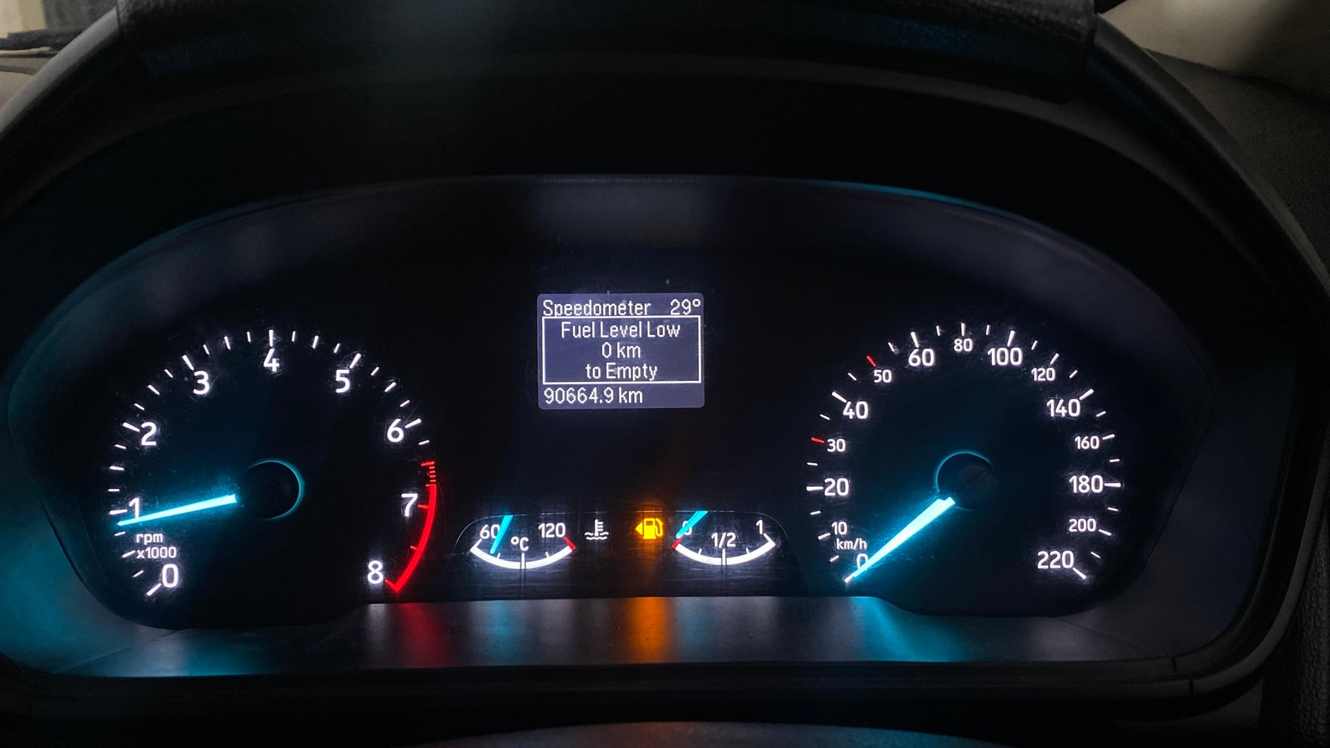 View 2019 Ford EcoSport 1.5 TDCi Diesel Ambiente BS IV Image 35 Used 2019 Ford EcoSport 1.5 TDCi Diesel Ambiente BS IV Image 35