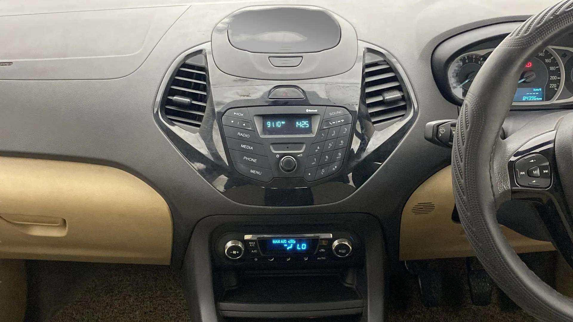View 2018 Ford Figo Aspire 1.2P Ambiente MT BS IV Image 29 Used 2018 Ford Figo Aspire 1.2P Ambiente MT BS IV Image 29
