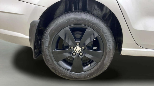 View Skoda Rapid Image 23 Used Skoda Rapid Image 23