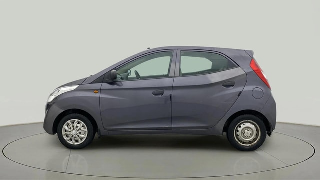 View Hyundai EON Image 5 Used Hyundai EON Image 5