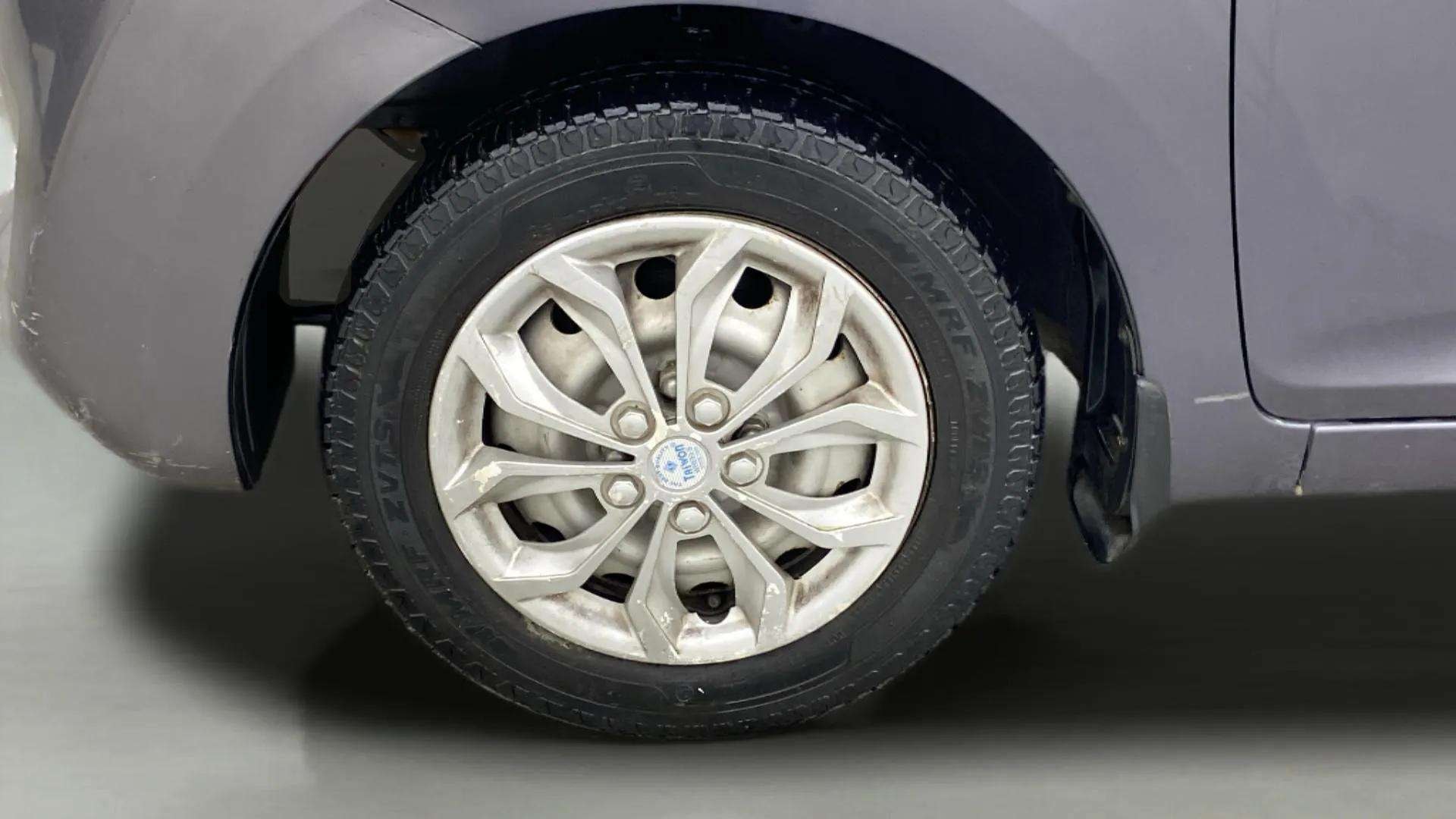 View 2018 Hyundai EON Era Plus Image 26 Used 2018 Hyundai EON Era Plus Image 26