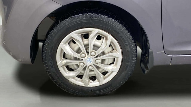View Hyundai EON Image 26 Used Hyundai EON Image 26