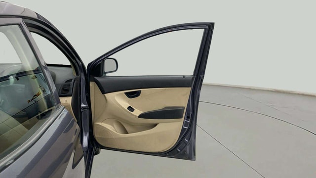 View Hyundai EON Image 42 Used Hyundai EON Image 42