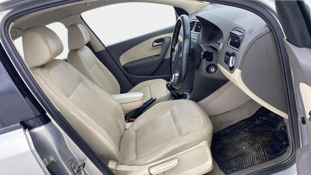 View Volkswagen Vento Image 16 Used Volkswagen Vento Image 16