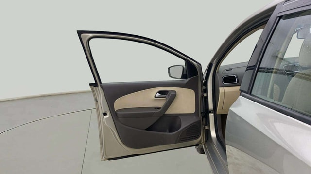 View Volkswagen Vento Image 35 Used Volkswagen Vento Image 35