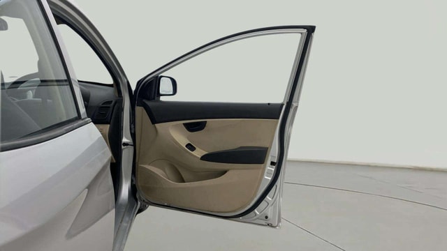 View Hyundai EON Image 42 Used Hyundai EON Image 42