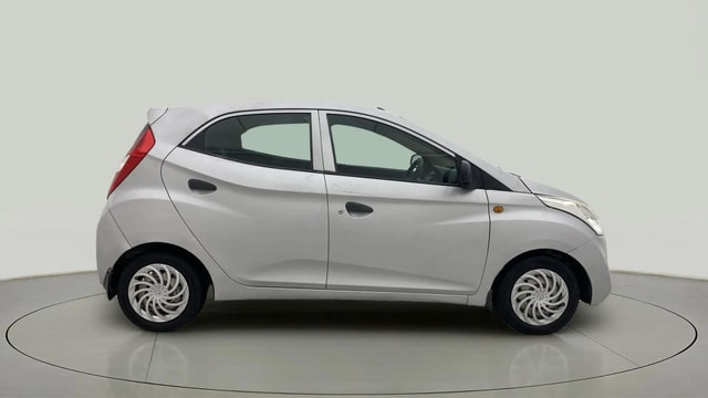 View Hyundai EON Image 8 Used Hyundai EON Image 8