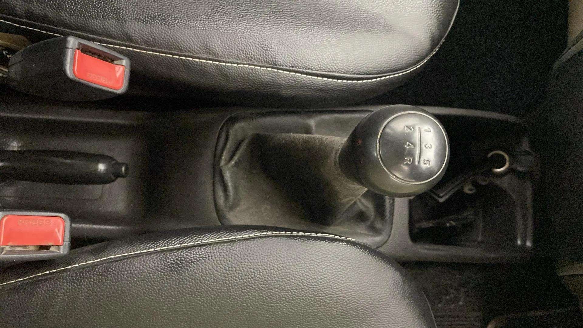 View 2018 Hyundai EON Era Plus Image 36 Used 2018 Hyundai EON Era Plus Image 36