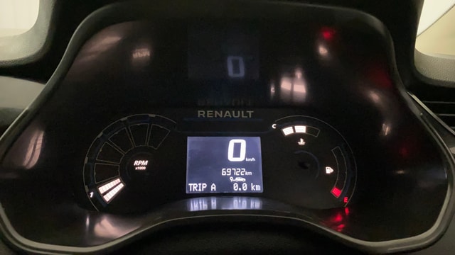 View Renault Triber Image 21 Used Renault Triber Image 21