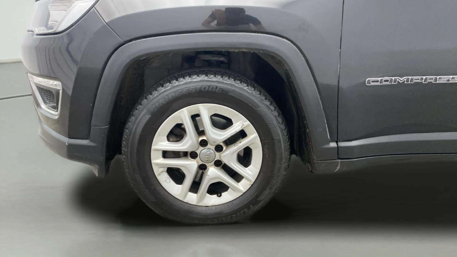 View 2019 Jeep Compass Sport Plus Diesel BS IV Image 33 Used 2019 Jeep Compass Sport Plus Diesel BS IV Image 33