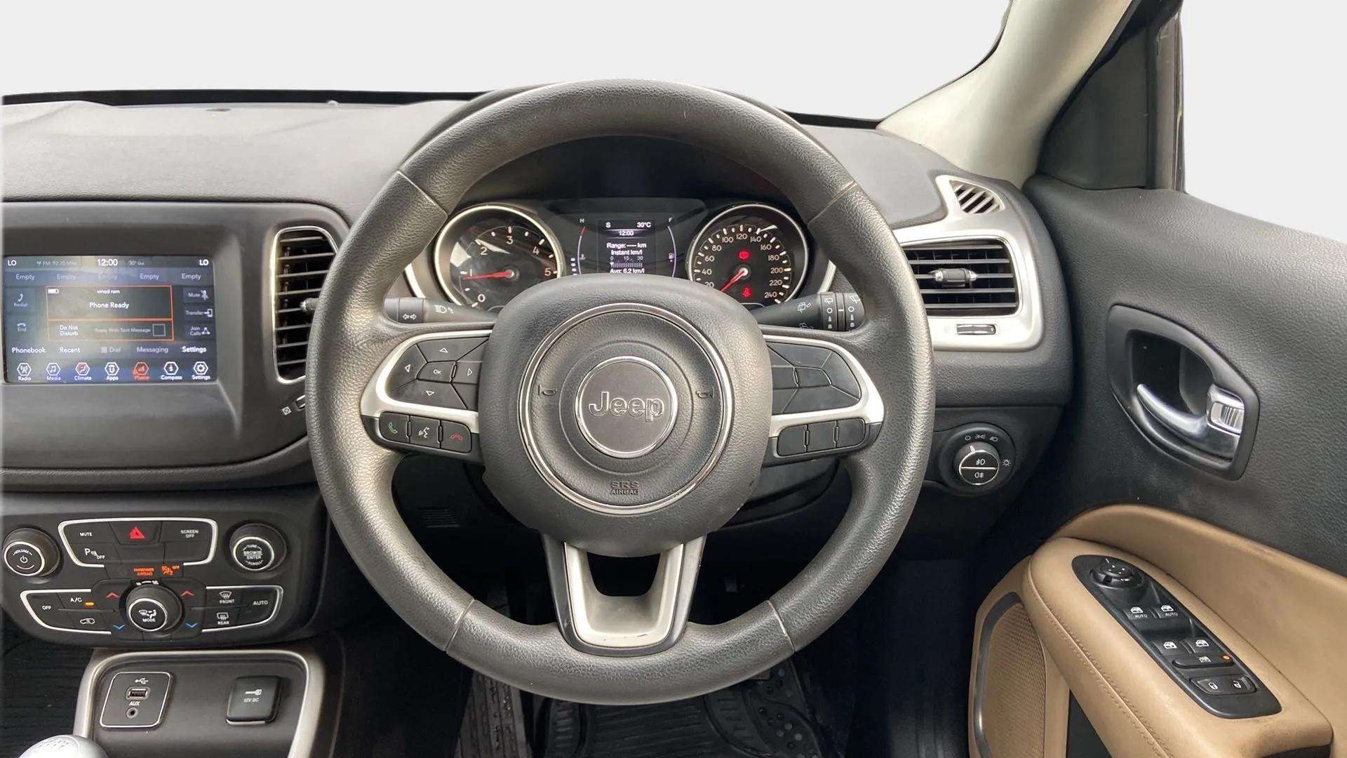 View 2019 Jeep Compass Longitude (O) 2.0 Diesel MT Image 11 Used 2019 Jeep Compass Longitude (O) 2.0 Diesel MT Image 11