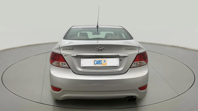 View Hyundai Fluidic Verna Image 37 Used Hyundai Fluidic Verna Image 37