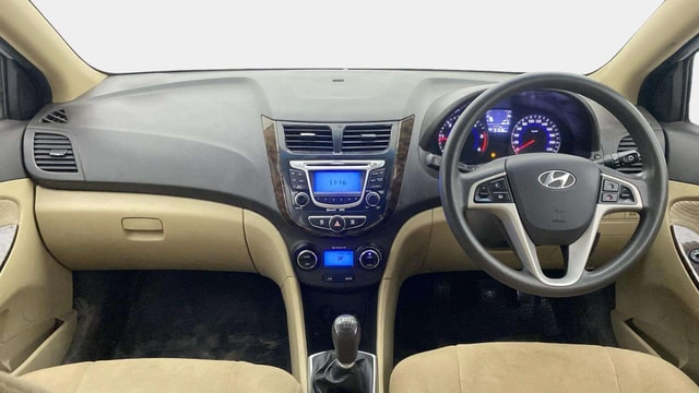 View Hyundai Fluidic Verna Image 15 Used Hyundai Fluidic Verna Image 15