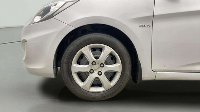 View Hyundai Fluidic Verna Image 26 Used Hyundai Fluidic Verna Image 26