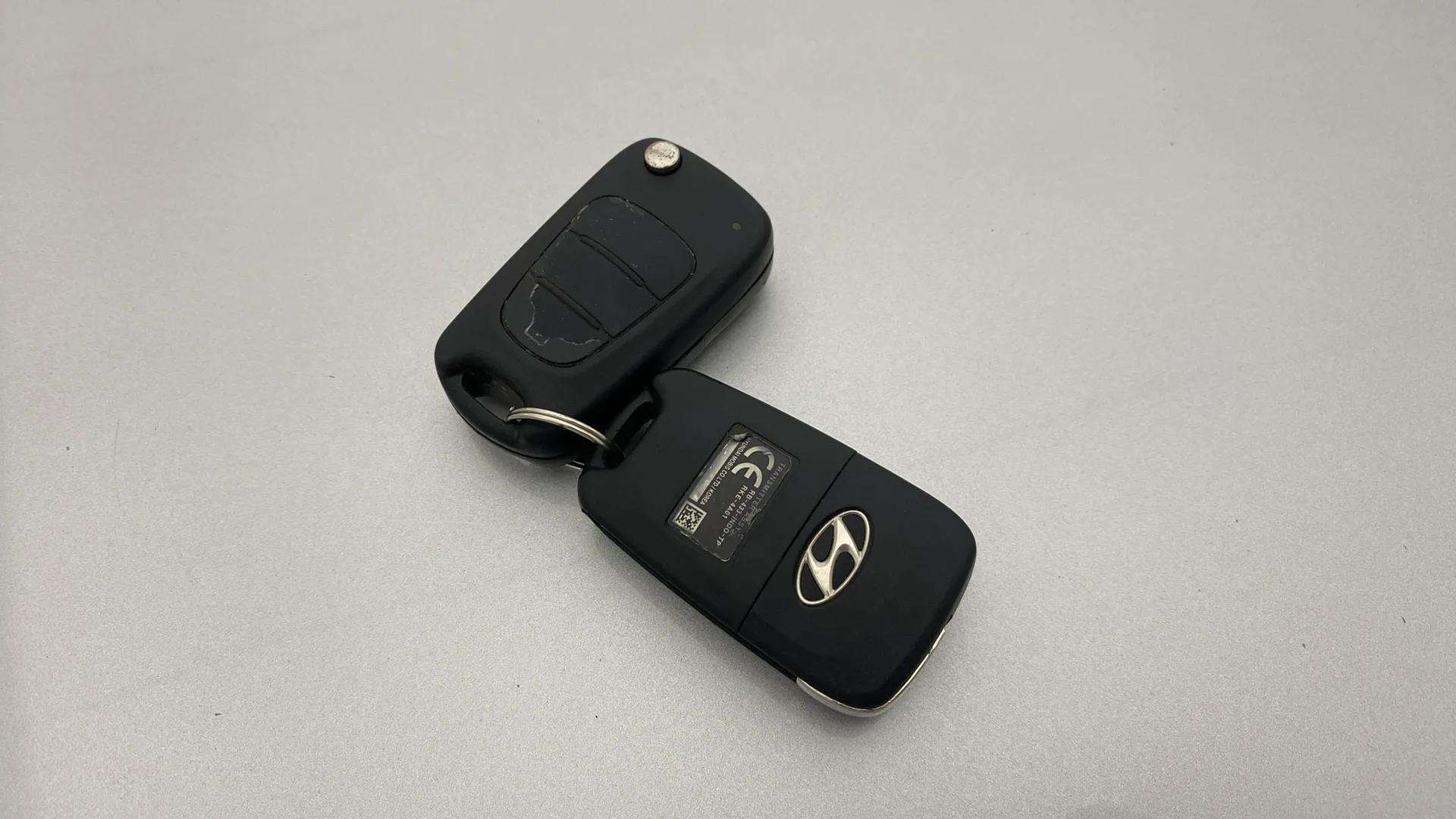View 2013 Hyundai Fluidic Verna 1.6 CRDI EX Image 25 Used 2013 Hyundai Fluidic Verna 1.6 CRDI EX Image 25