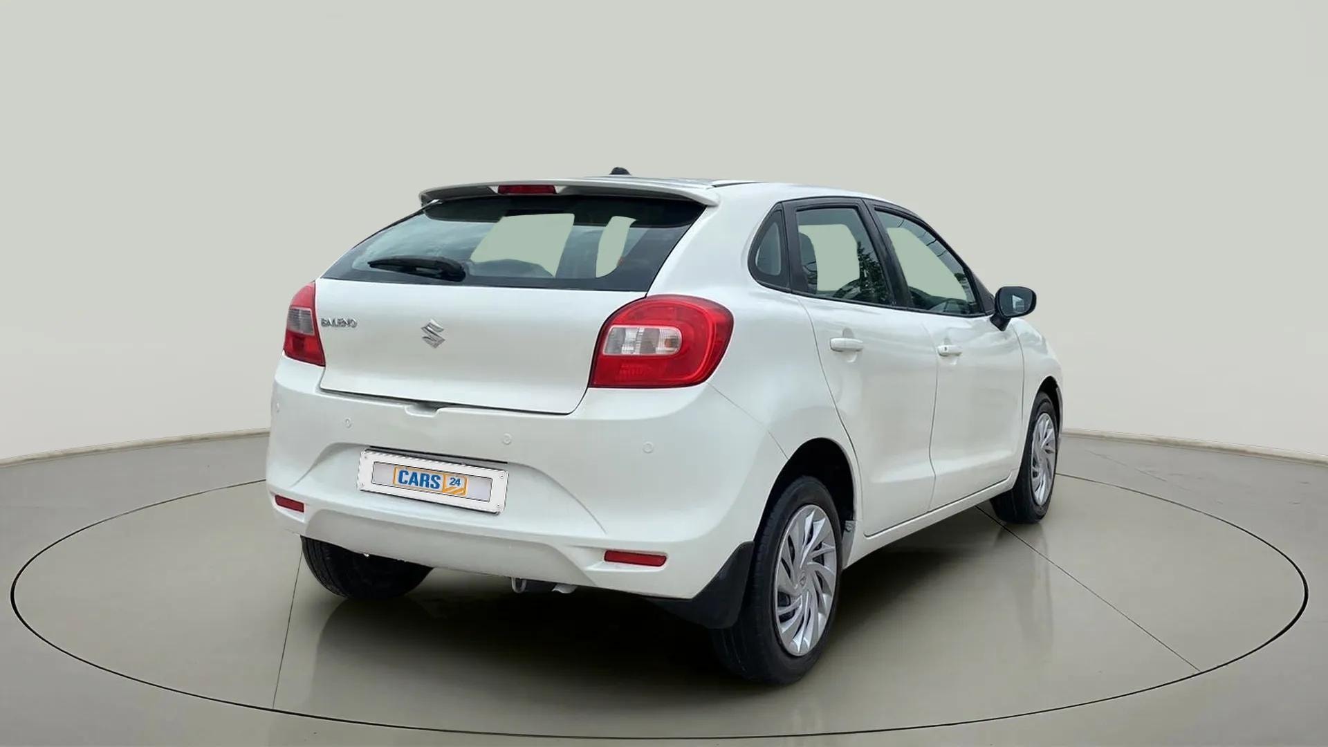 View 2016 Maruti Suzuki 1000 Base Variant Image 23 Used 2016 Maruti Suzuki 1000 Base Variant Image 23