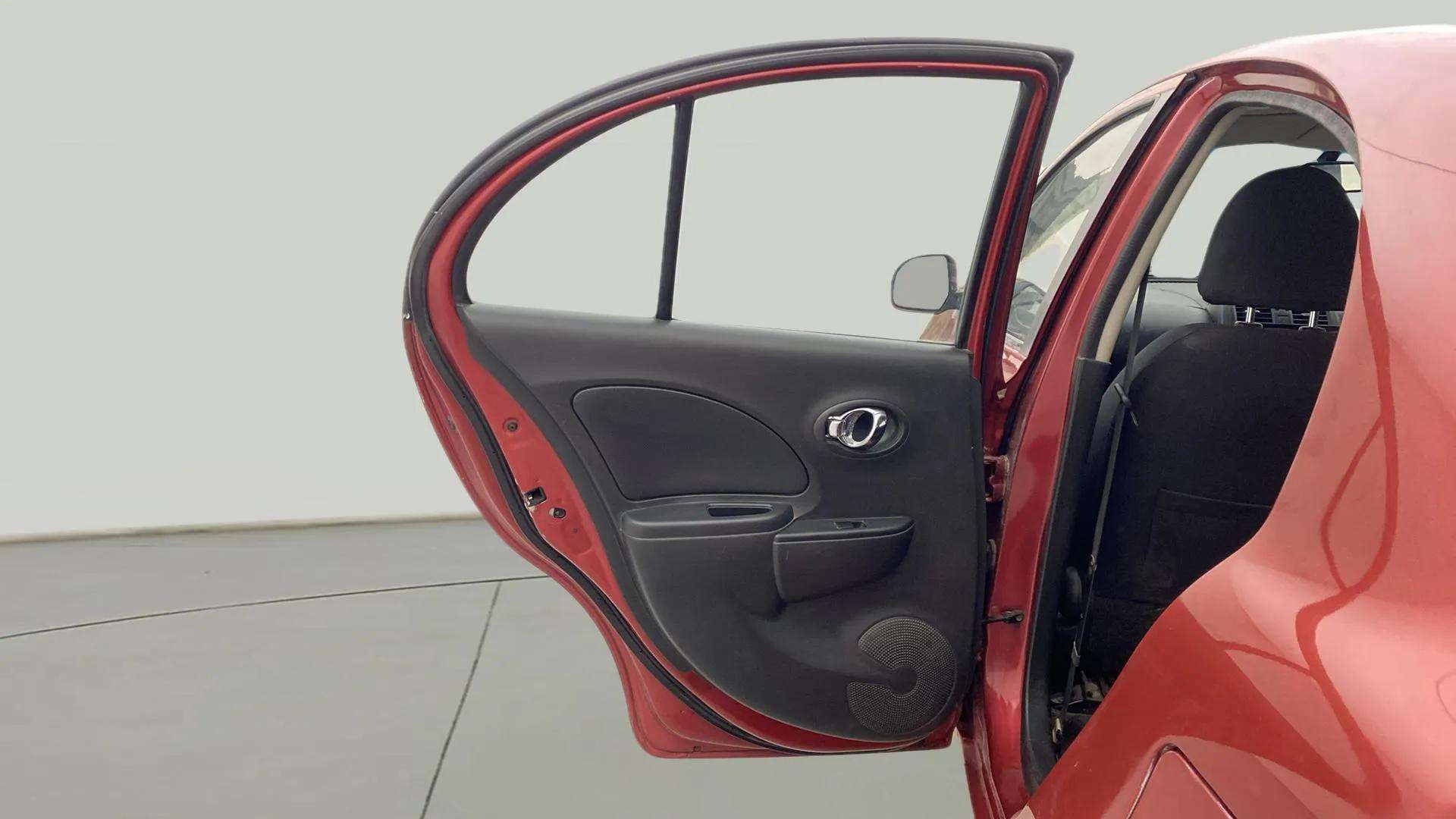 View 2017 Nissan Micra XL (CVT) Image 21 Used 2017 Nissan Micra XL (CVT) Image 21