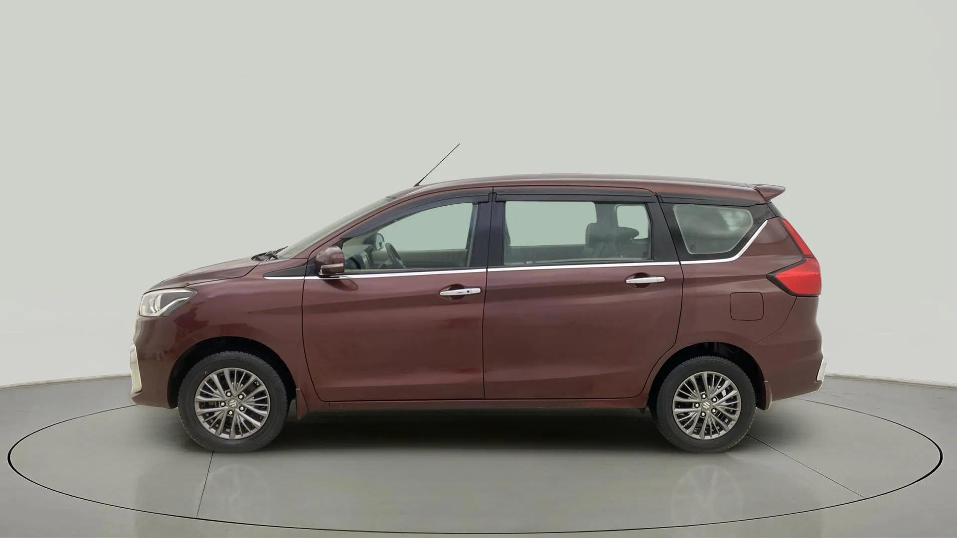 View 2019 Maruti Suzuki 1000 Base Variant Image 5 Used 2019 Maruti Suzuki 1000 Base Variant Image 5