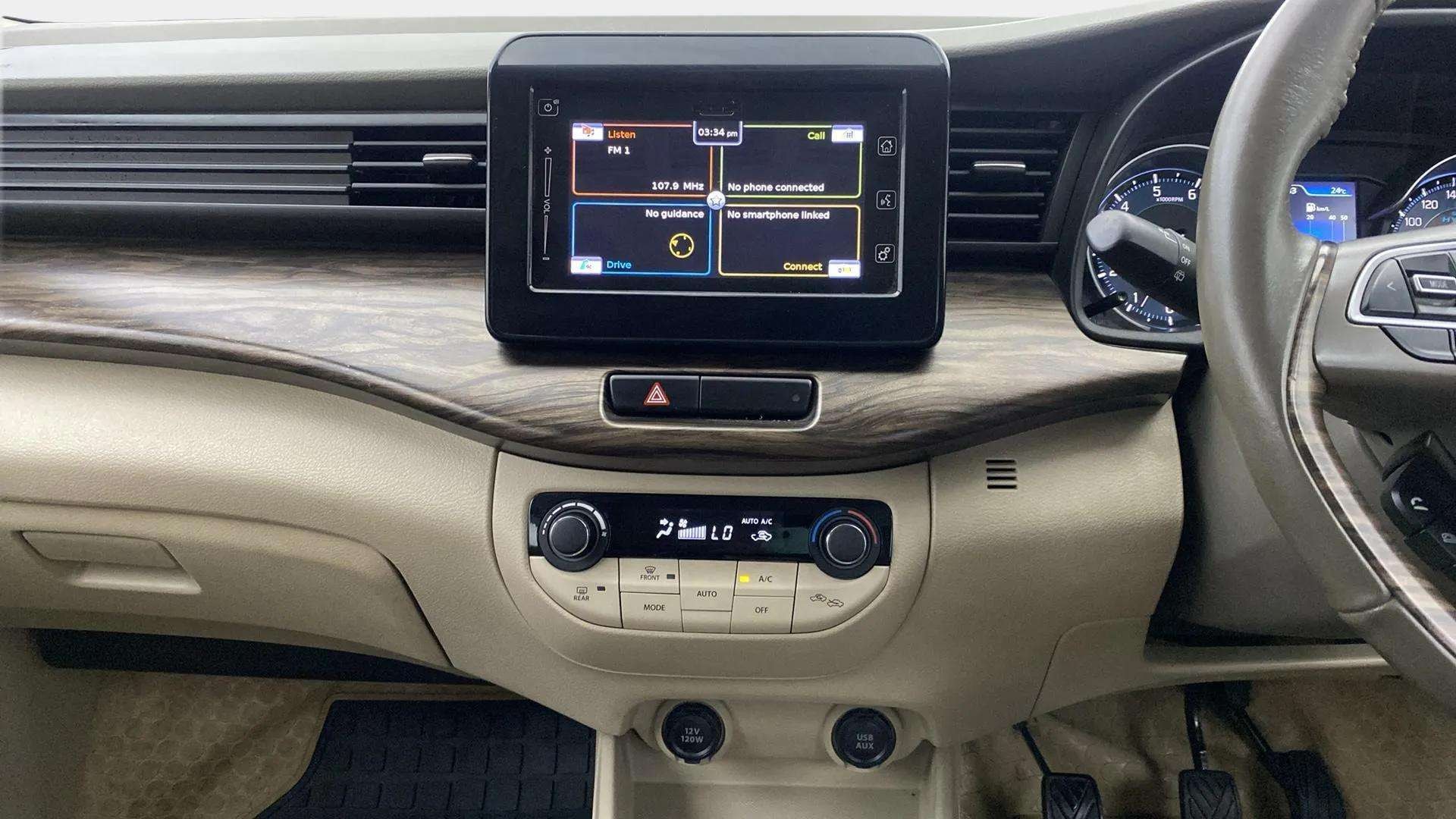 View 2019 Maruti Suzuki 1000 Base Variant Image 18 Used 2019 Maruti Suzuki 1000 Base Variant Image 18