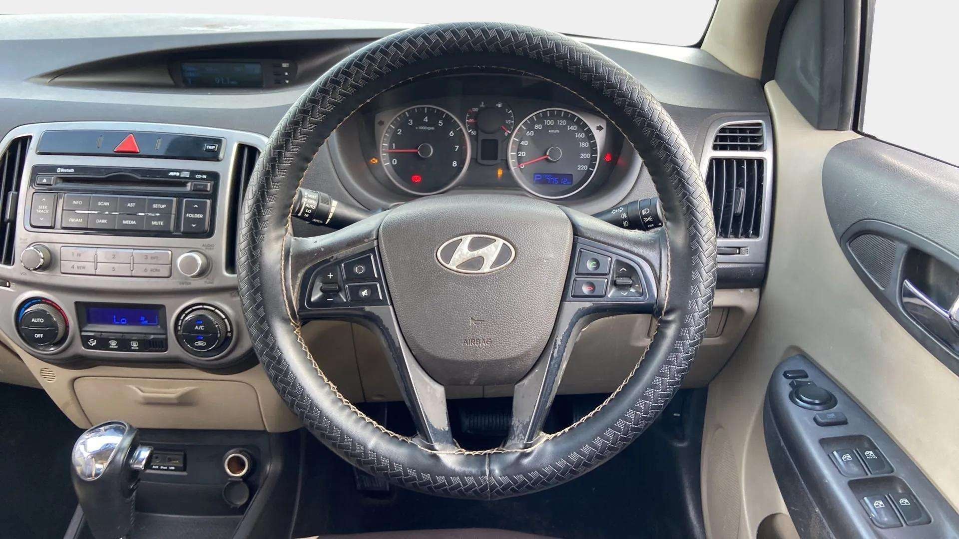 Used 2014 Hyundai Elite i20 Used 2014 Hyundai Elite i20