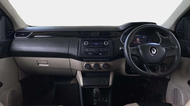 View Renault Triber Image 8 Used Renault Triber Image 8