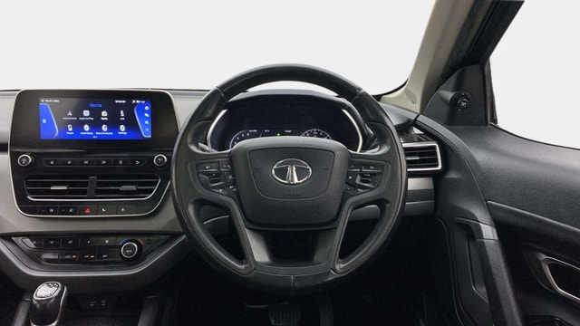 View Tata Harrier Image 20 Used Tata Harrier Image 20