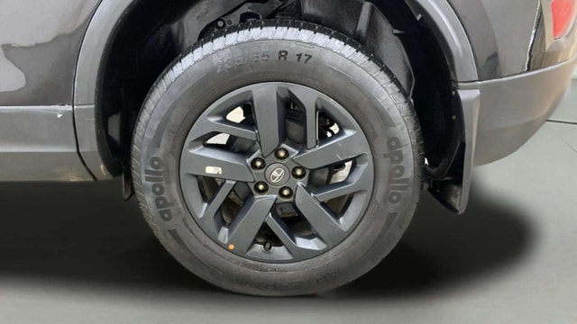 View Tata Harrier Image 11 Used Tata Harrier Image 11
