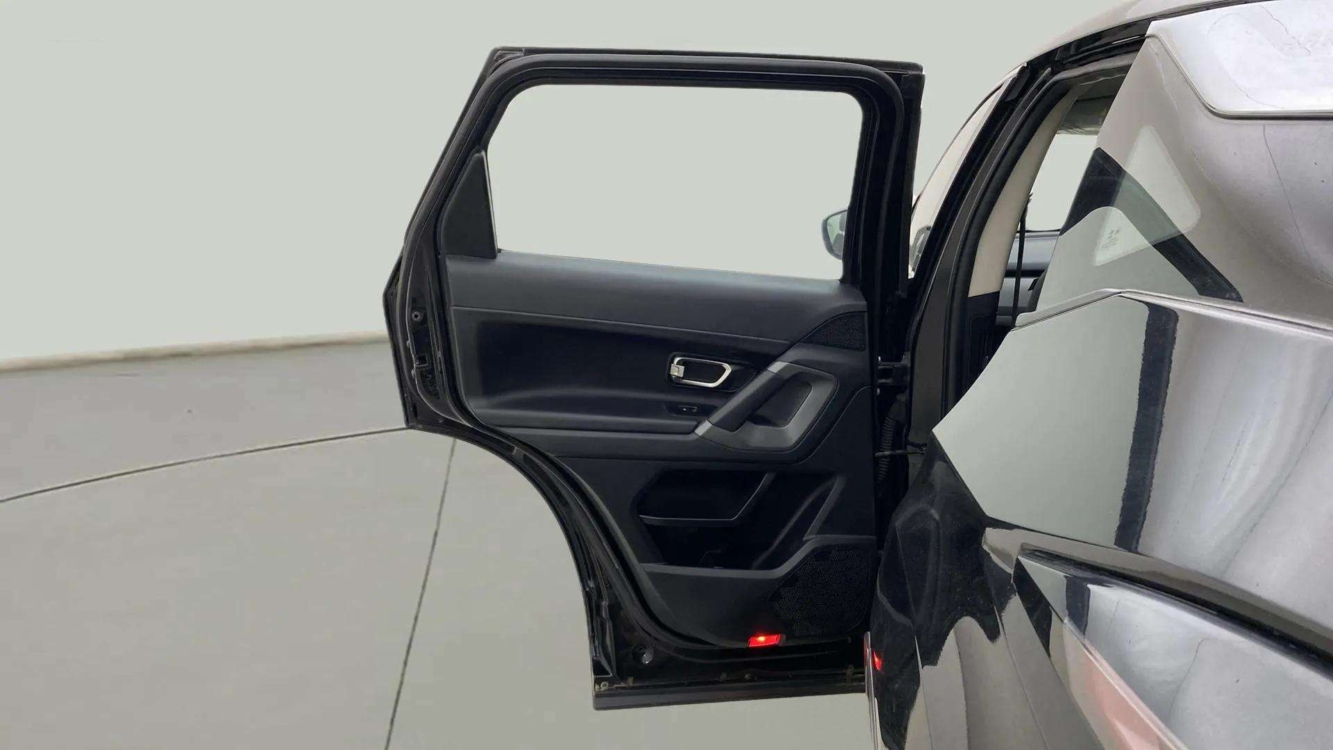 View 2021 Tata Harrier XE Image 21 Used 2021 Tata Harrier XE Image 21