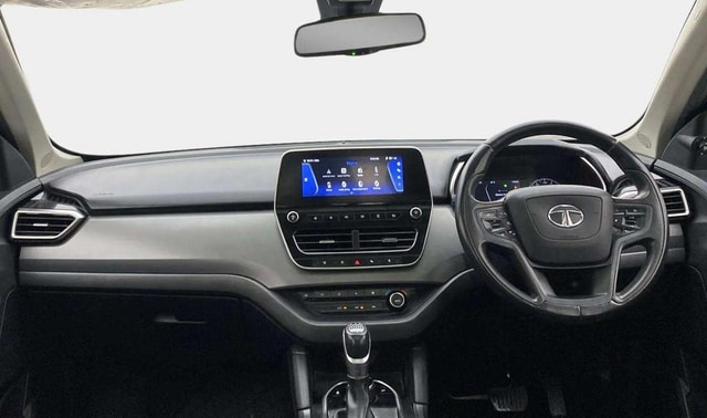 View Tata Harrier Image 15 Used Tata Harrier Image 15