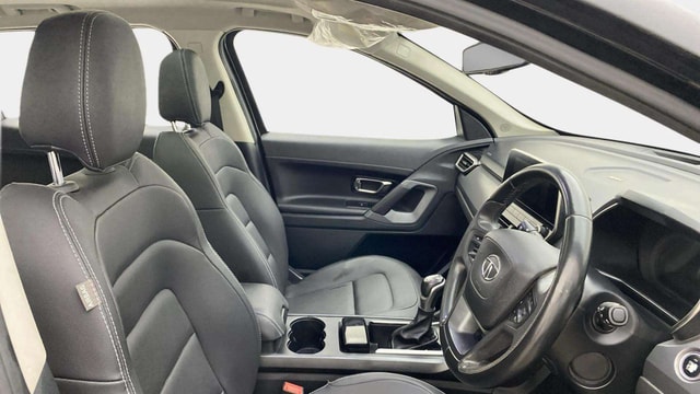 View Tata Harrier Image 24 Used Tata Harrier Image 24