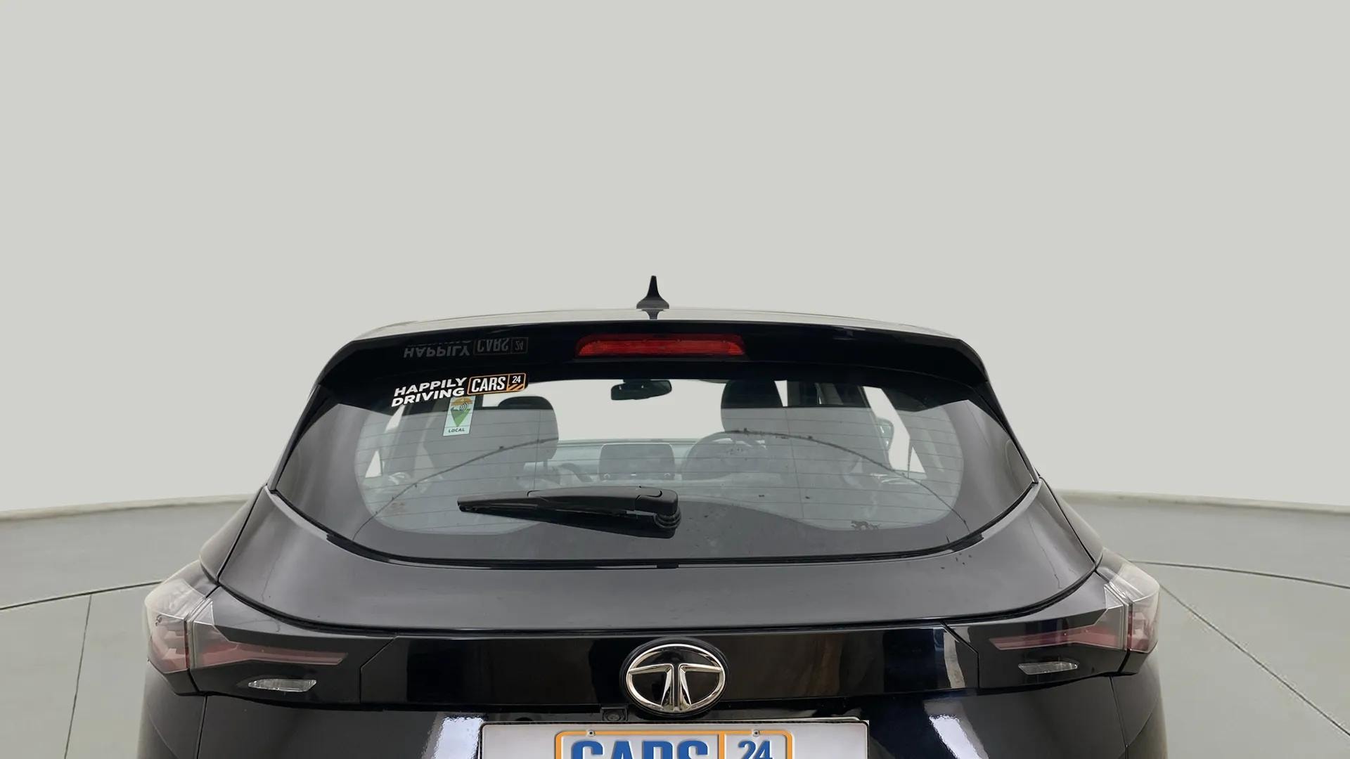 View 2021 Tata Harrier XE Image 4 Used 2021 Tata Harrier XE Image 4
