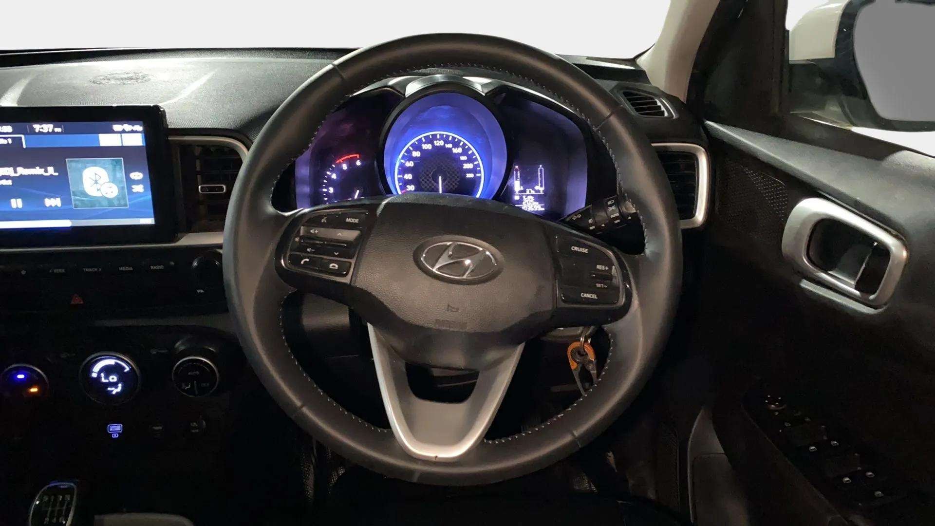 View 2020 Hyundai Venue SX 1.5 Diesel Image 11 Used 2020 Hyundai Venue SX 1.5 Diesel Image 11