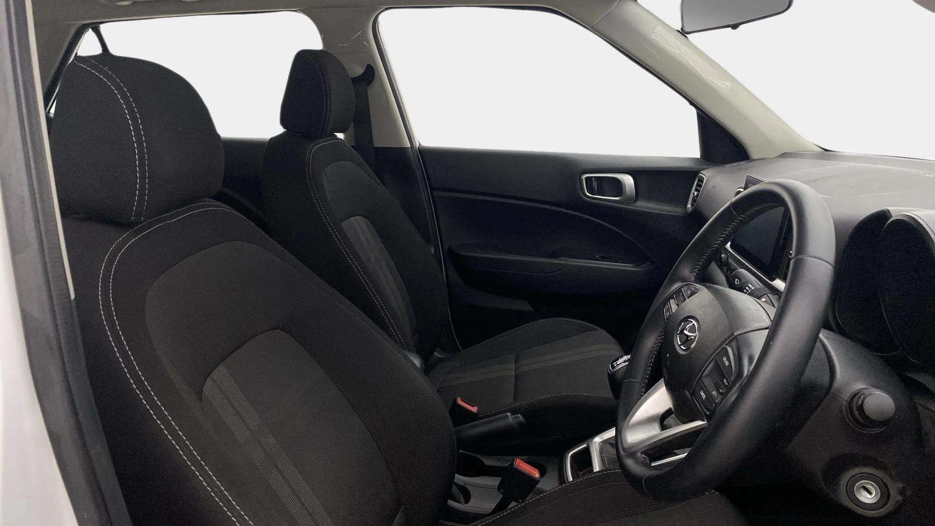 View 2020 Hyundai Venue SX 1.5 Diesel Image 13 Used 2020 Hyundai Venue SX 1.5 Diesel Image 13