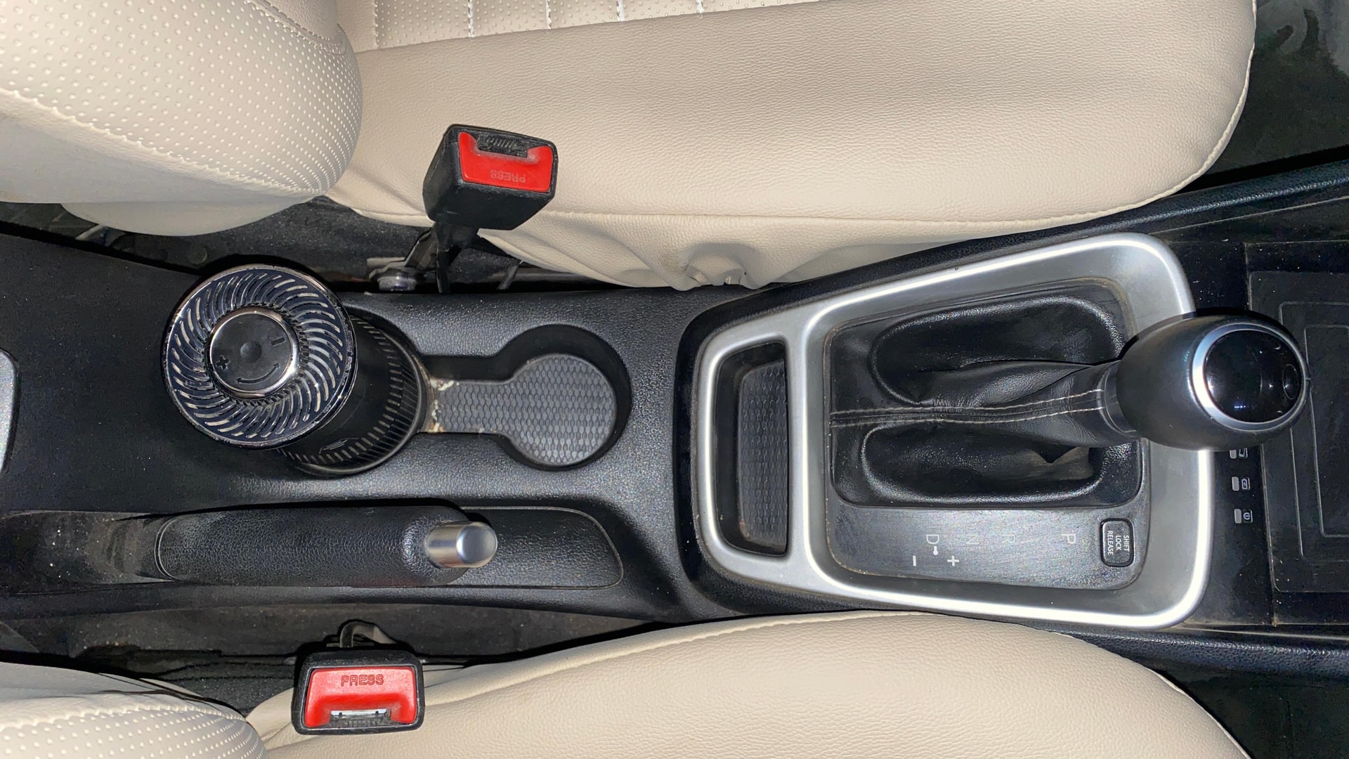 View 2019 Hyundai Venue SX Plus 1.0 Petrol AT Image 41 Used 2019 Hyundai Venue SX Plus 1.0 Petrol AT Image 41