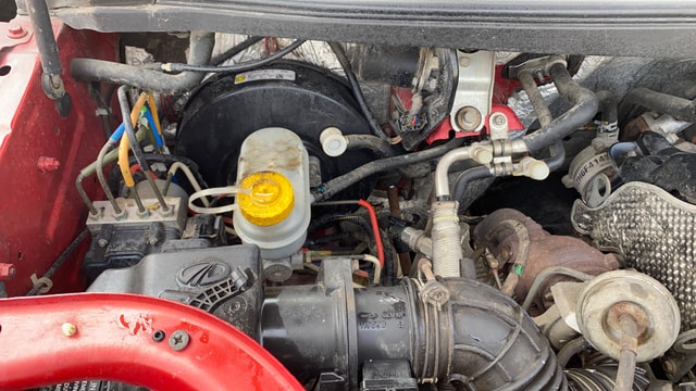 View Mahindra TUV300 Image 3 Used Mahindra TUV300 Image 3