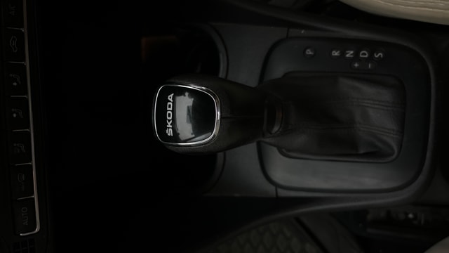 View Skoda Rapid Image 38 Used Skoda Rapid Image 38