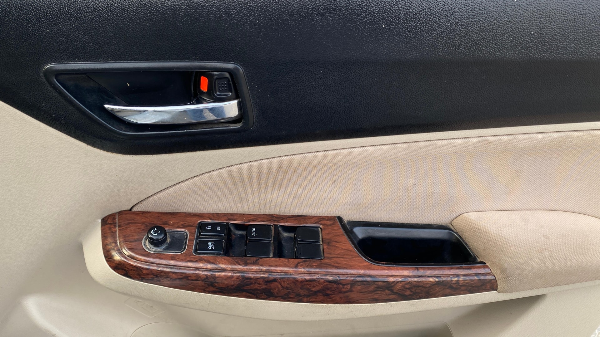 View 2020 Maruti Suzuki 1000 Base Variant Image 32 Used 2020 Maruti Suzuki 1000 Base Variant Image 32