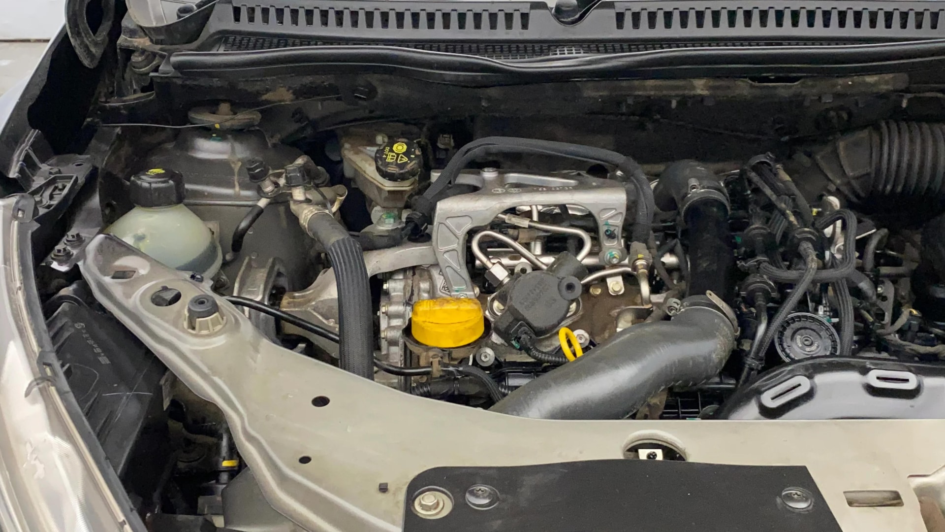 View 2021 Nissan Kicks 1.3 Turbo XV CVT Image 3 Used 2021 Nissan Kicks 1.3 Turbo XV CVT Image 3