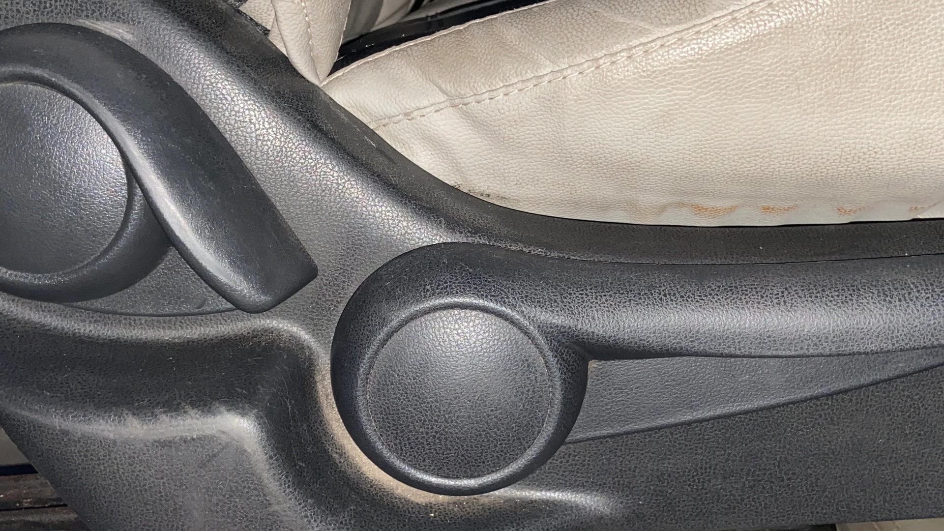 View 2021 Nissan Micra XV (CVT) Image 10 Used 2021 Nissan Micra XV (CVT) Image 10