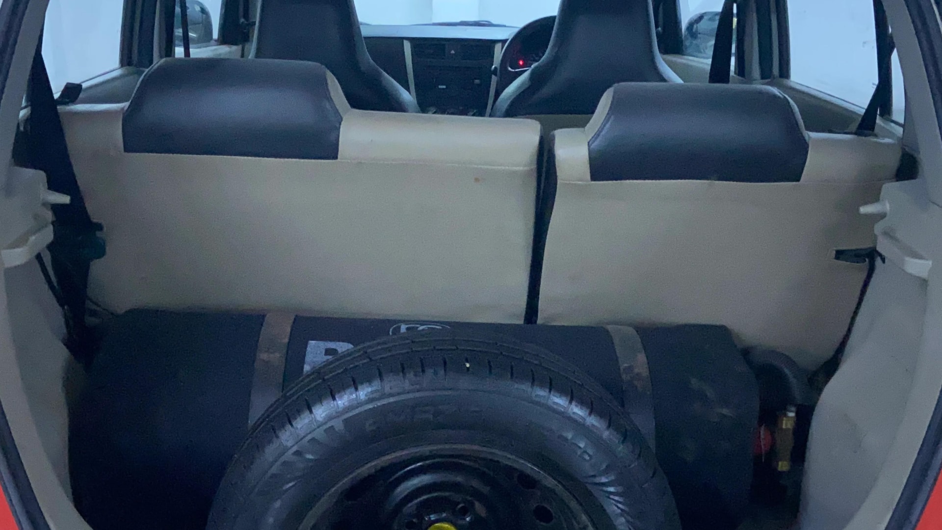View 2019 Maruti Suzuki 1000 Base Variant Image 6 Used 2019 Maruti Suzuki 1000 Base Variant Image 6