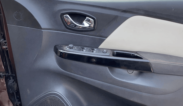 View Renault Captur Image 38 Used Renault Captur Image 38