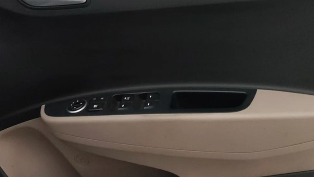 View Hyundai Grand i10 Image 36 Used Hyundai Grand i10 Image 36