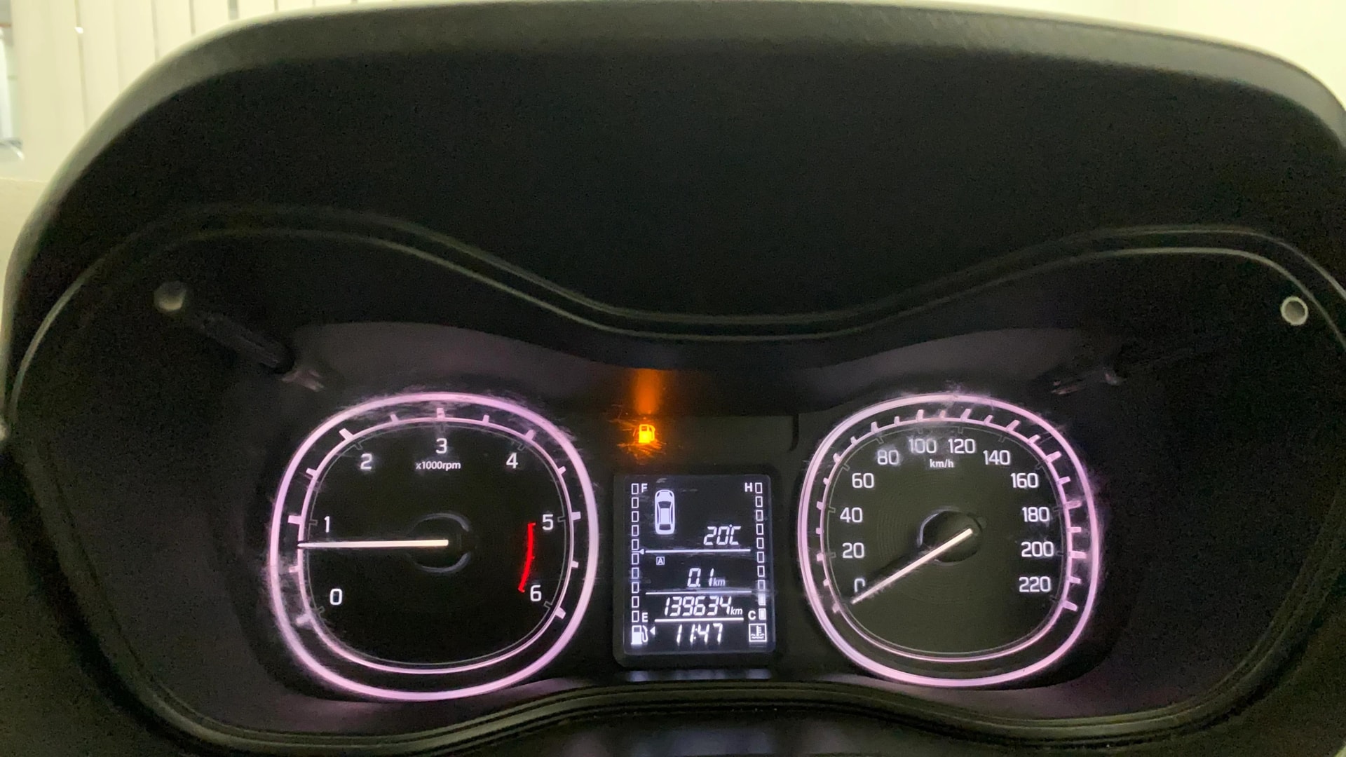 View 2017 Maruti Suzuki 1000 Base Variant Image 19 Used 2017 Maruti Suzuki 1000 Base Variant Image 19